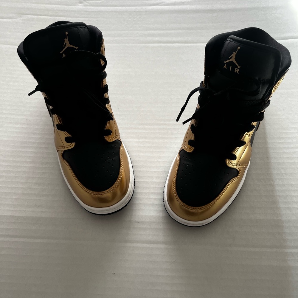 Kids Nike sneakers